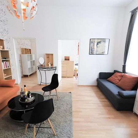 Apartment Meidling Wenen Buitenkant foto