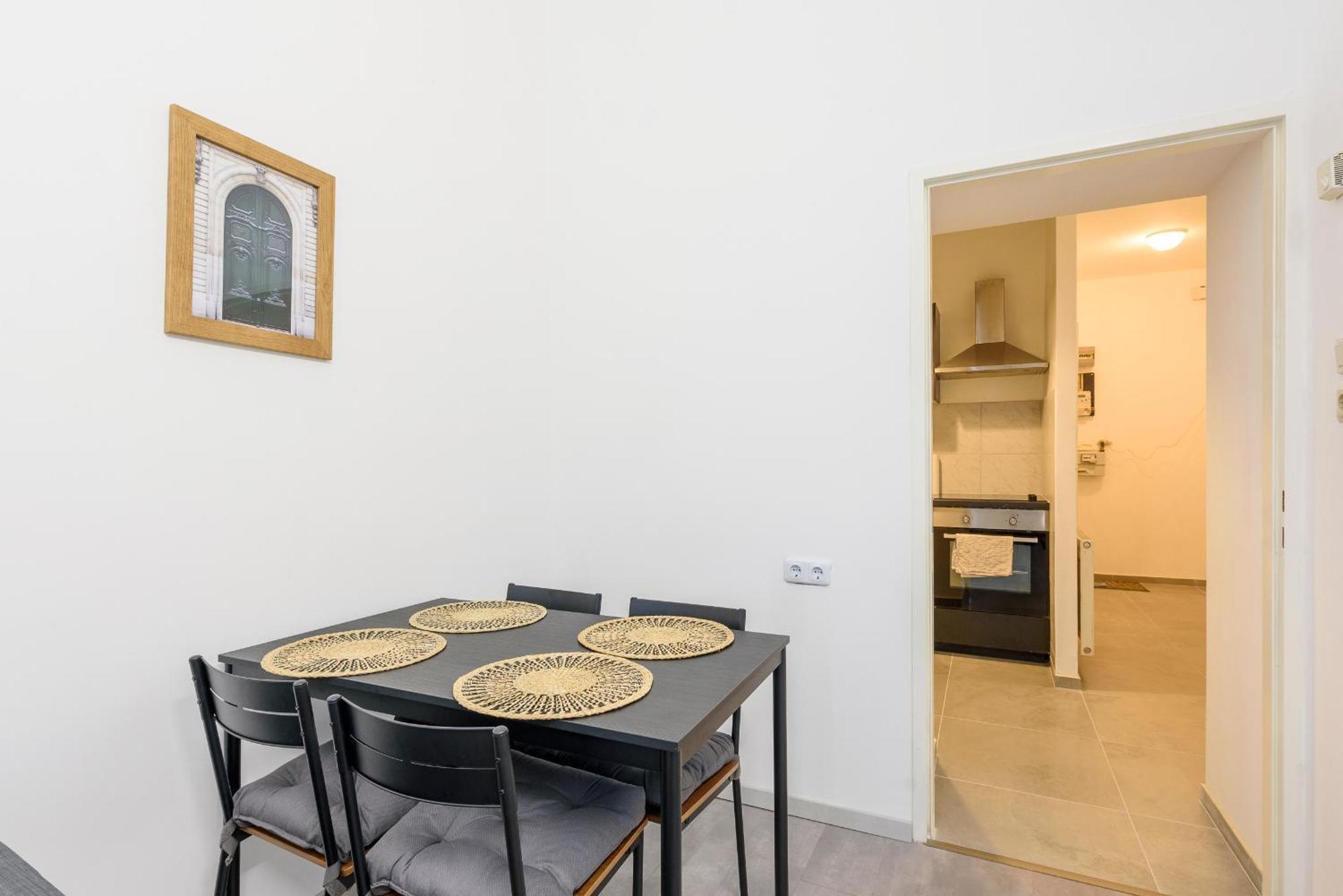 Apartment Meidling Wenen Buitenkant foto