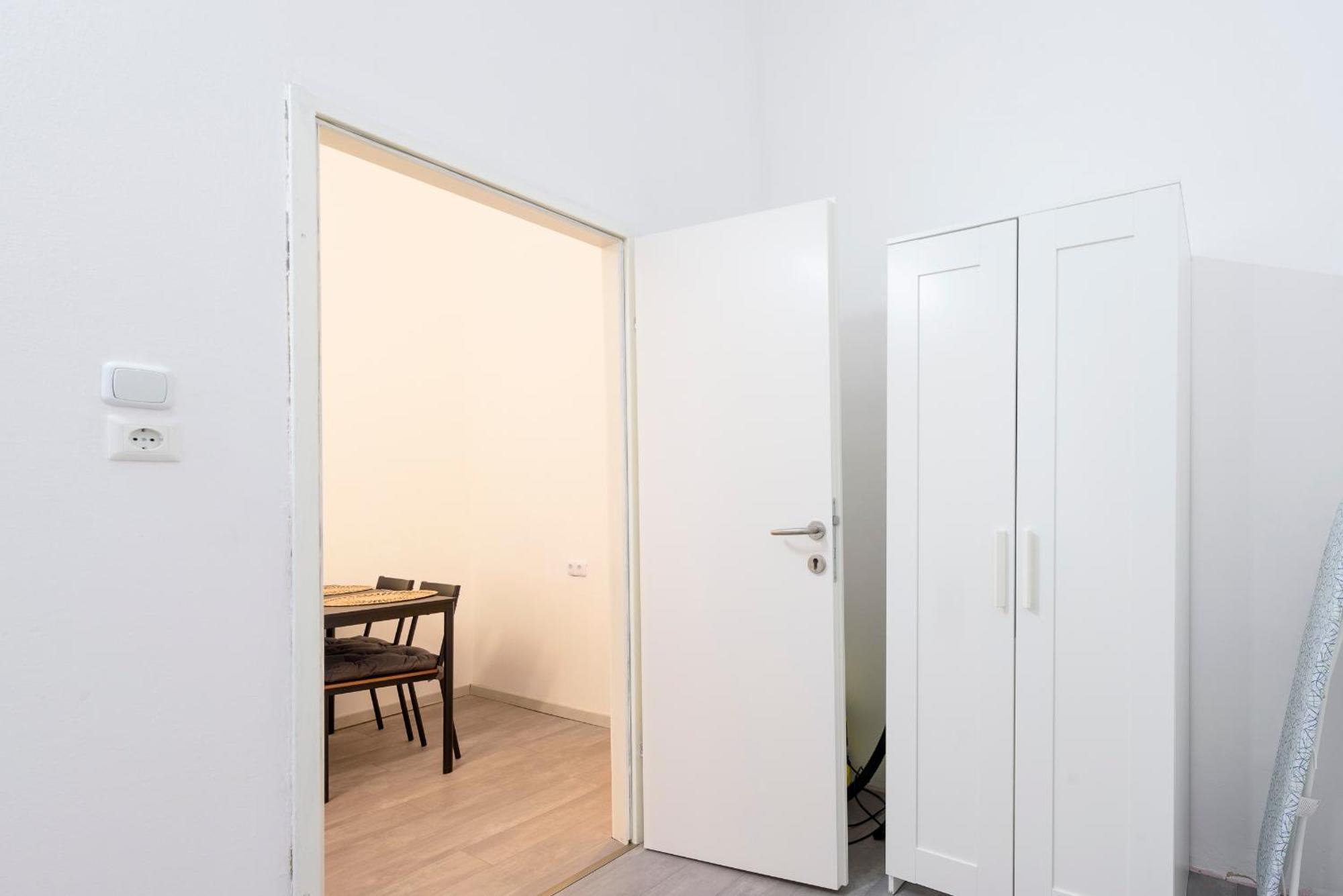 Apartment Meidling Wenen Buitenkant foto