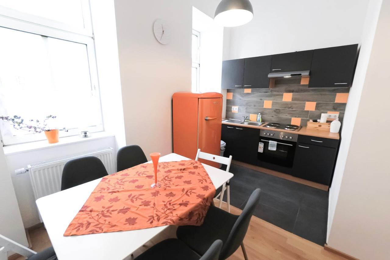 Apartment Meidling Wenen Buitenkant foto