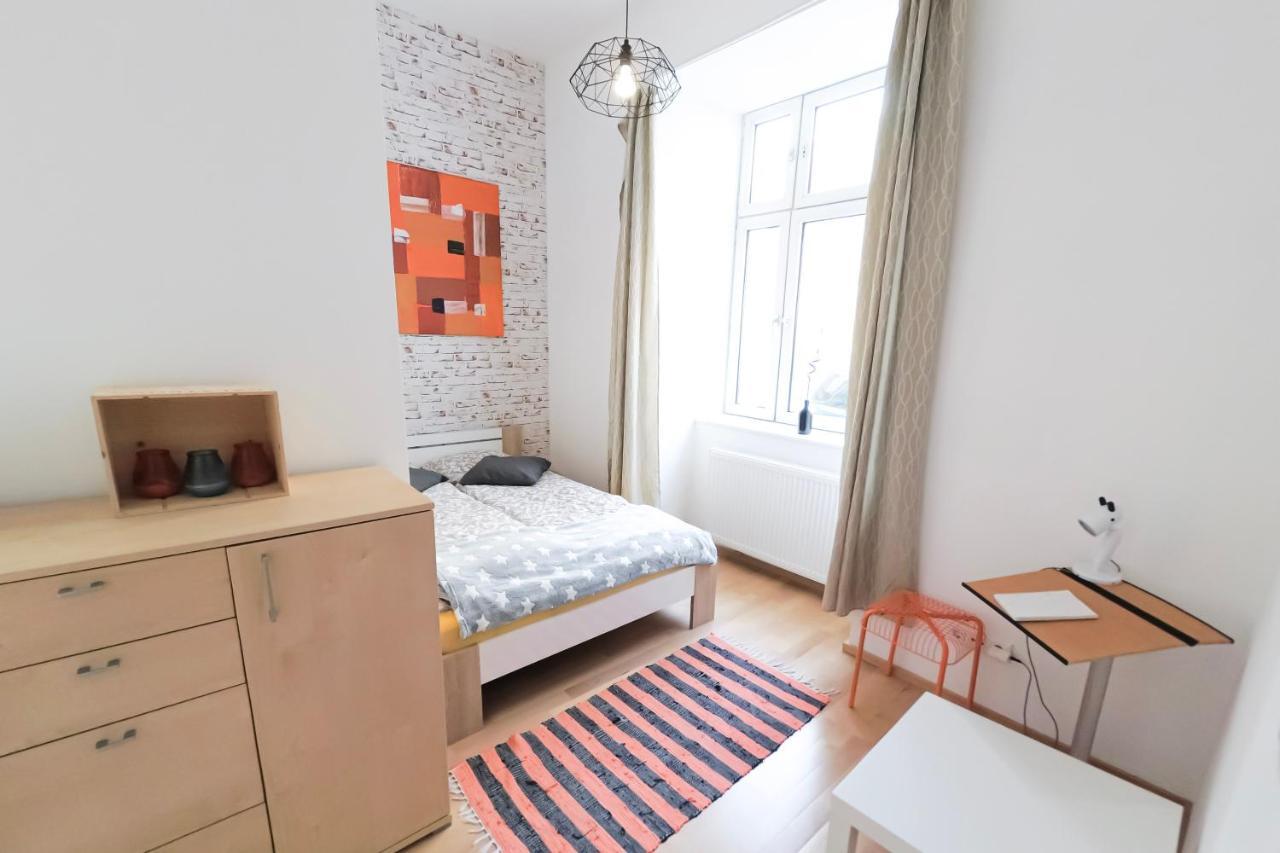 Apartment Meidling Wenen Buitenkant foto