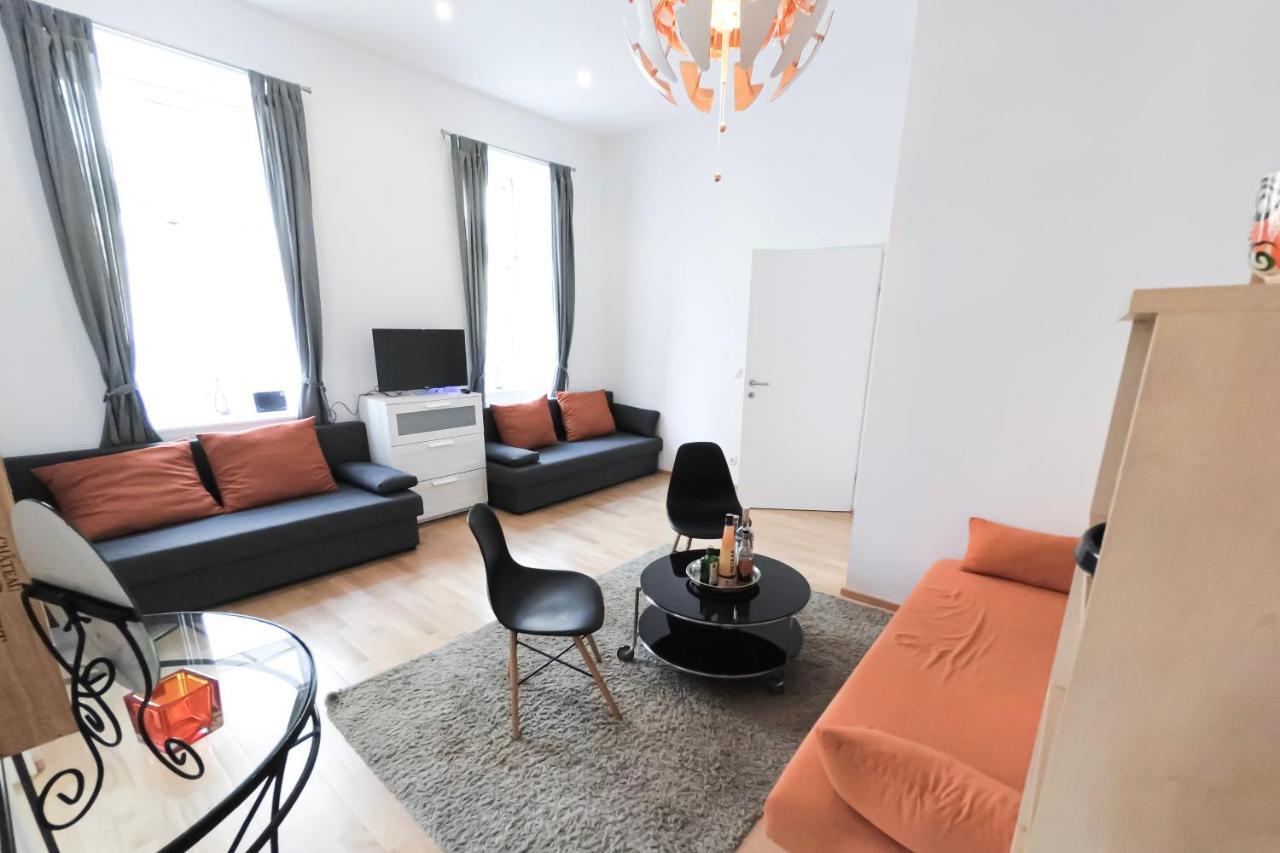 Apartment Meidling Wenen Buitenkant foto